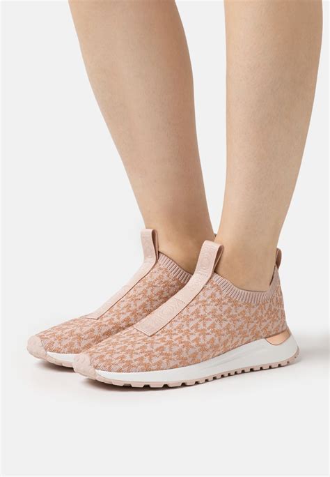 michael kors schuhe pink|Michael Kors pink bodie sneaker.